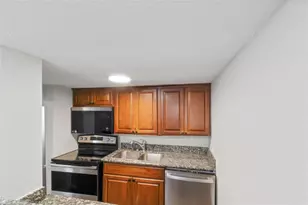 2507 37th St, Galveston, TX 77550 - Photo 13