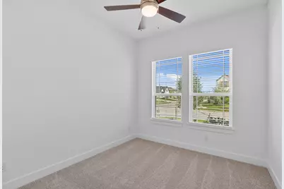10902 Crescent Spring Drive, Missouri City, TX 77459 - Photo 3
