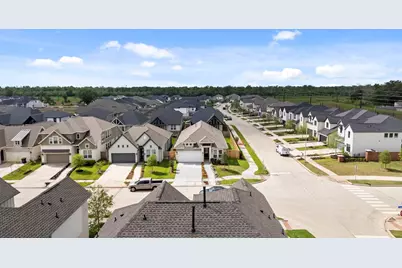 10902 Crescent Spring Drive, Missouri City, TX 77459 - Photo 31