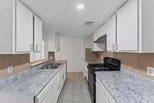 12208 Ormandy St, Houston, TX 77085 - Photo 11