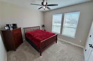 216 Shannon St, Angleton, TX 77515 - Photo 15