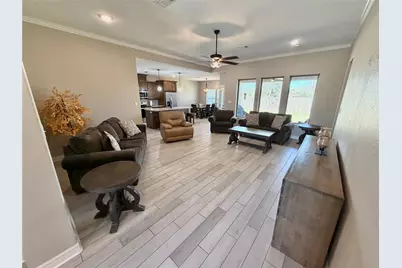 216 Shannon Street, Angleton, TX 77515 - Photo 13