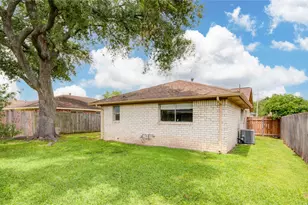 1230 Epsilon St, Pasadena, TX 77504 - Photo 27