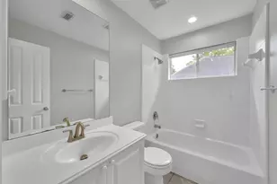 86 N Apple Springs Cir, The Woodlands, TX 77382 - Photo 25