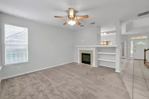 86 N Apple Springs Cir, The Woodlands, TX 77382 - Photo 9