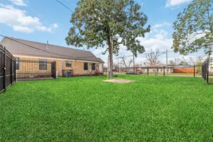 5012 Irvington Blvd, Houston, TX 77009 - Photo 19