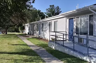 130 W North St, Saint Charles, MI 48655 - Photo 3