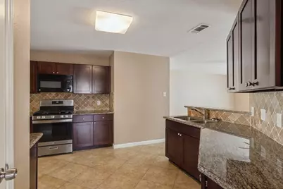1919 Tomlinson Trail Drive, Houston, TX 77067 - Photo 7