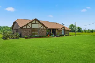 597 County Rd 612, Dayton, TX 77535 - Photo 3