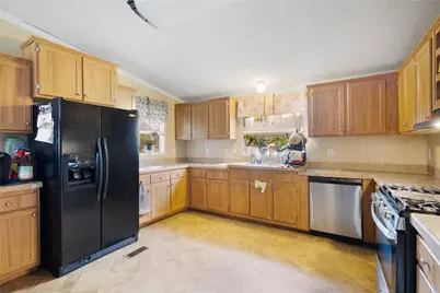649 Private Road 684, Dayton, TX 77535 - Photo 5