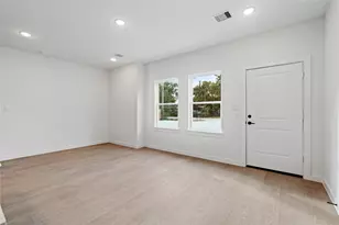 1031 North Ln, Houston, TX 77088 - Photo 13