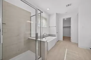 13613 Windward Mist Dr, Texas City, TX 77568 - Photo 29