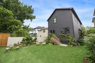 810 E 39th St, Houston, TX 77022 - Photo 15