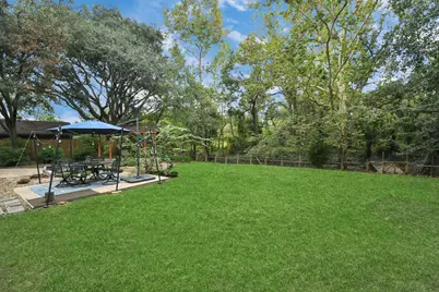 1503 Woodlawn Street, Baytown, TX 77520 - Photo 33