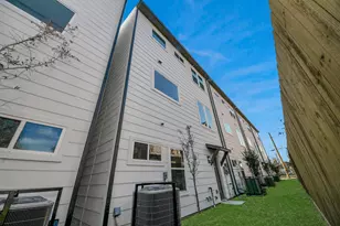 4804 Elysian St, Houston, TX 77009 - Photo 39