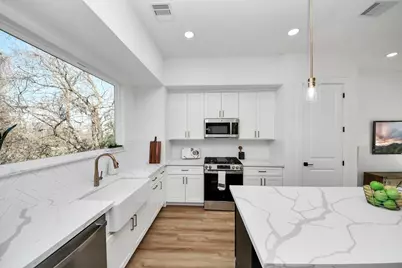 4804 Elysian Street #B, Houston, TX 77009 - Photo 15