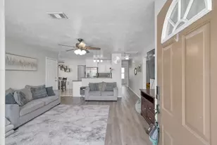 1112 Byrdsong Ct, Conroe, TX 77301 - Photo 3