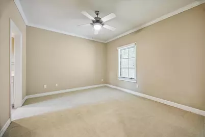 28 Hackberry Lane #C, Houston, TX 77027 - Photo 17