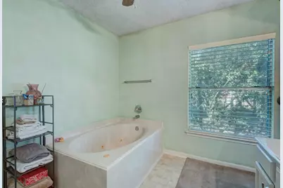 9714 Arrowgrass Drive, Houston, TX 77064 - Photo 11