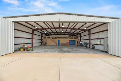 7736 Meteor Drive, Sealy, TX 77474 - Photo 3