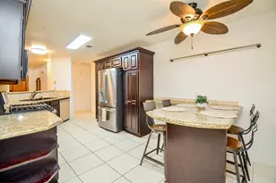 2902 Silent Dr, Sugar Land, TX 77498 - Photo 5