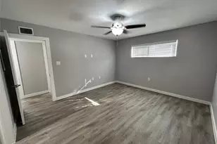 2810 Beauchamp St, Houston, TX 77009 - Photo 13