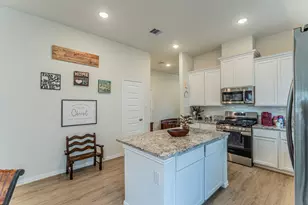 32410 Willow Holw Wy, Waller, TX 77484 - Photo 3