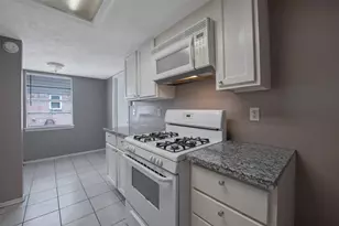20110 Misty Pines Dr, Humble, TX 77346 - Photo 17