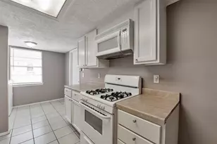 20110 Misty Pines Dr, Humble, TX 77346 - Photo 17