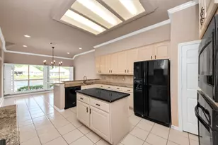 39 Wild Meadow Ct, The Woodlands, TX 77380 - Photo 1