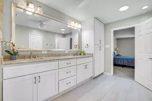 15810 Knoll Lake Dr, Houston, TX 77095 - Photo 19