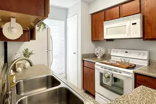 3506 Cove View Blvd, Galveston, TX 77554 - Photo 9