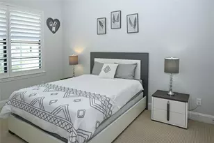 2431 Prairie Hollow Ln, Houston, TX 77077 - Photo 23