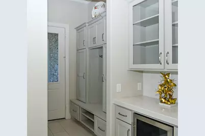 2431 Prairie Hollow Lane, Houston, TX 77077 - Photo 17
