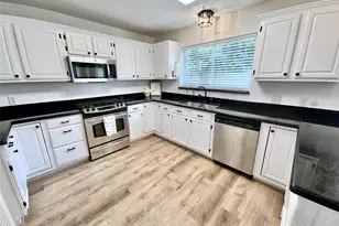 1901 Palo Duro St, Friendswood, TX 77546 - Photo 7