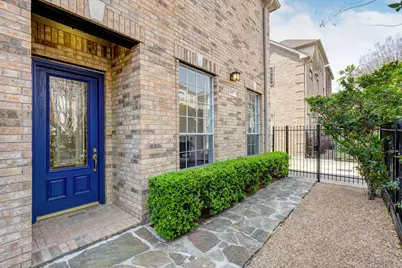 5207 Blossom Street, Houston, TX 77007 - Photo 3