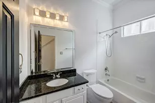 5207 Blossom St, Houston, TX 77007 - Photo 19