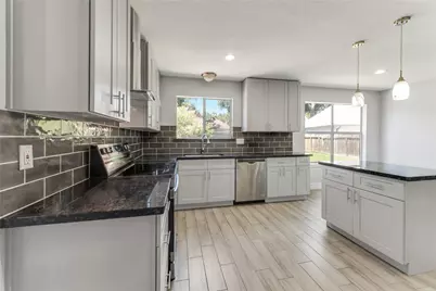 18318 Oakhampton Drive, Houston, TX 77084 - Photo 3