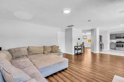 16919 Lacing Court, Crosby, TX 77532 - Photo 15