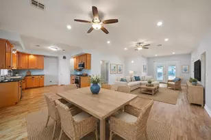 113 Bayou Vista Dr, Hitchcock, TX 77563 - Photo 9