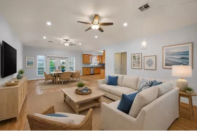 113 Bayou Vista Drive, Hitchcock, TX 77563 - Photo 5
