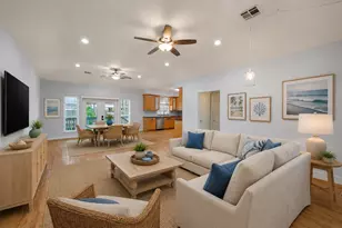 113 Bayou Vista Dr, Hitchcock, TX 77563 - Photo 5