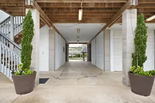 113 Bayou Vista Dr, Hitchcock, TX 77563 - Photo 33