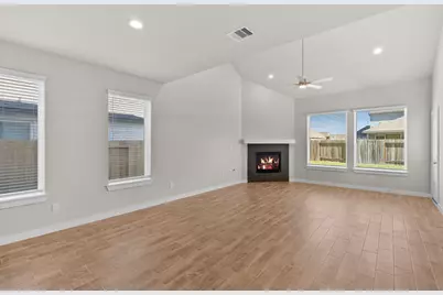 336 Spruce Oak Lane, Waller, TX 77484 - Photo 9