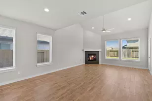 336 Spruce Oak Ln, Waller, TX 77484 - Photo 9