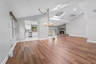 538 Enchanted Ln, Spring, TX 77388 - Photo 11