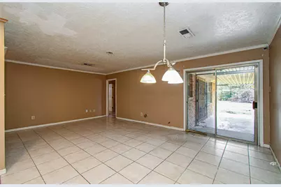 8428 Swiftwater Lane, Houston, TX 77075 - Photo 5