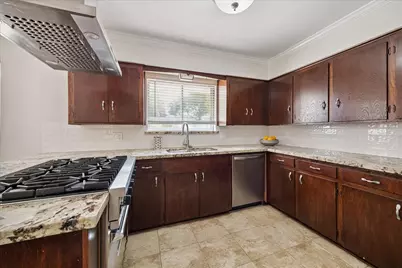 9777 Larston Street, Houston, TX 77055 - Photo 23