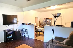 1131 2nd Ave S, Texas City, TX 77590 - Photo 5