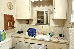 1131 2nd Ave S, Texas City, TX 77590 - Photo 9